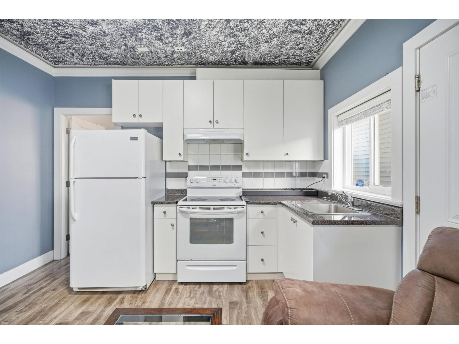 6559 142 Street, Surrey, British Columbia  V3W 5M5 - Photo 30 - R3109206