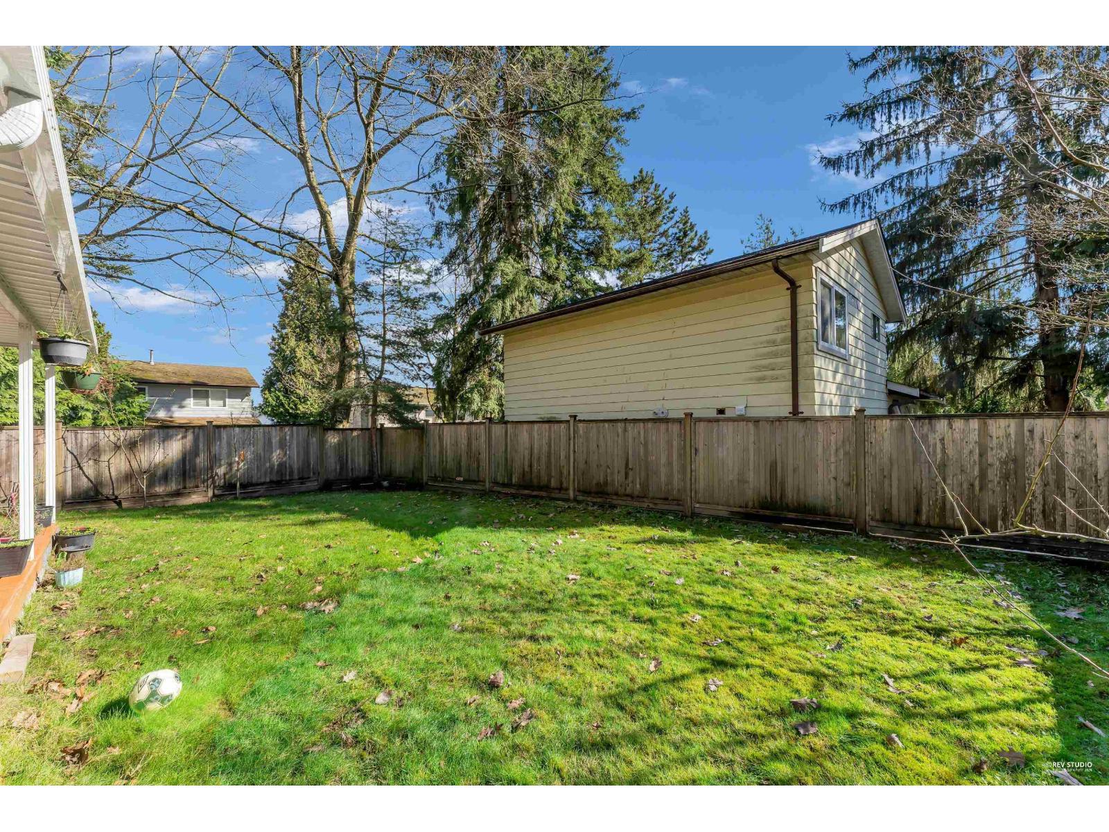 6717 141 Street, Surrey, British Columbia  V3W 6X2 - Photo 23 - R3104198