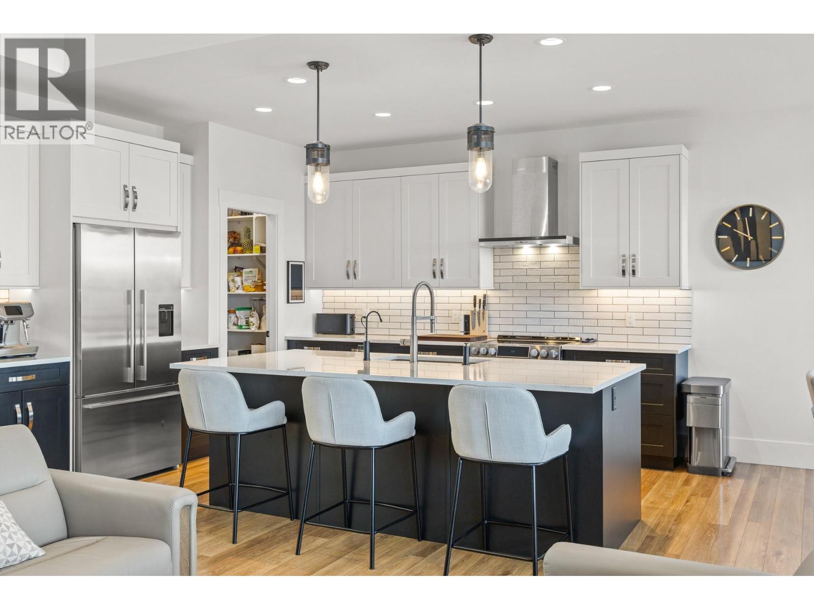 203 Grange Drive, Vernon, British Columbia  V1H 2M1 - Photo 14 - 10382342