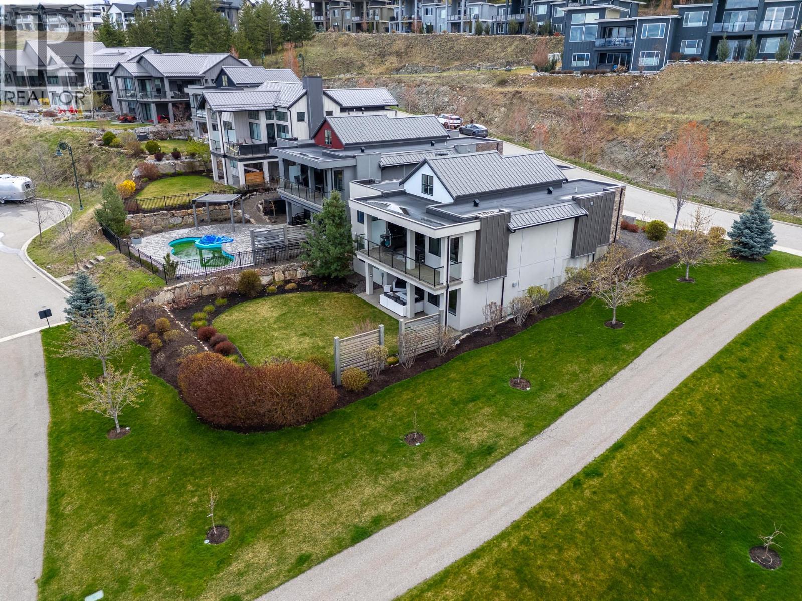 203 Grange Drive, Vernon, British Columbia  V1H 2M1 - Photo 62 - 10382342