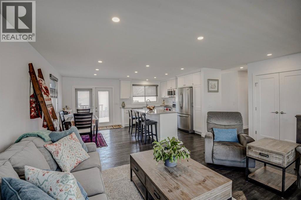 7024 20 Street Se, Calgary, Alberta  T2C 0P6 - Photo 6 - A2299733