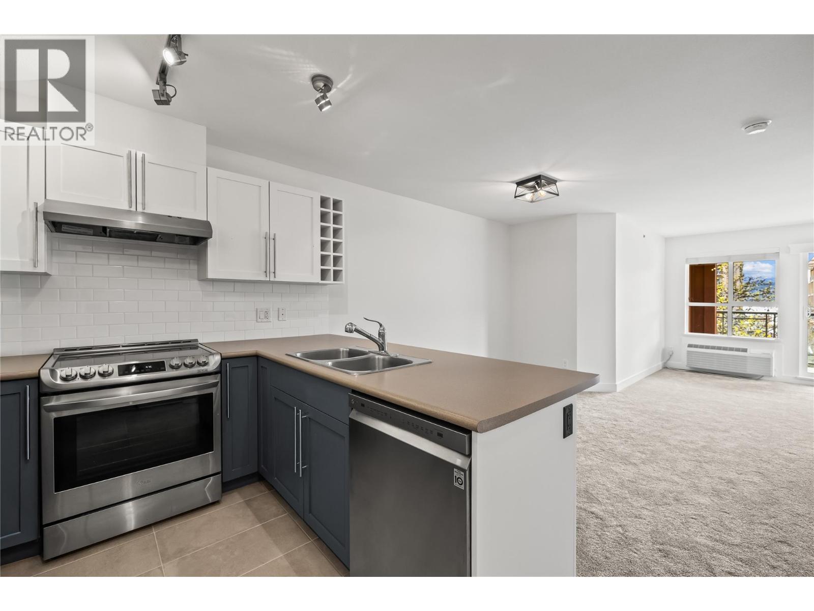 1099 Sunset Drive Unit# 435, Kelowna, British Columbia  V1Y 9Z2 - Photo 12 - 10383390