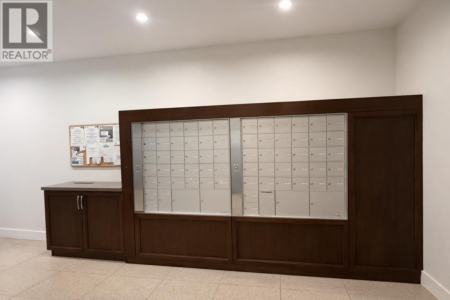 304 7777 Royal Oak Avenue, Burnaby, British Columbia  V5J 4K2 - Photo 15 - R3109461