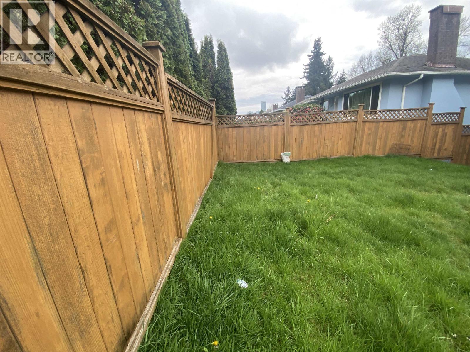 7635 10th Avenue, Burnaby, British Columbia  V3N 2S1 - Photo 22 - R3111217