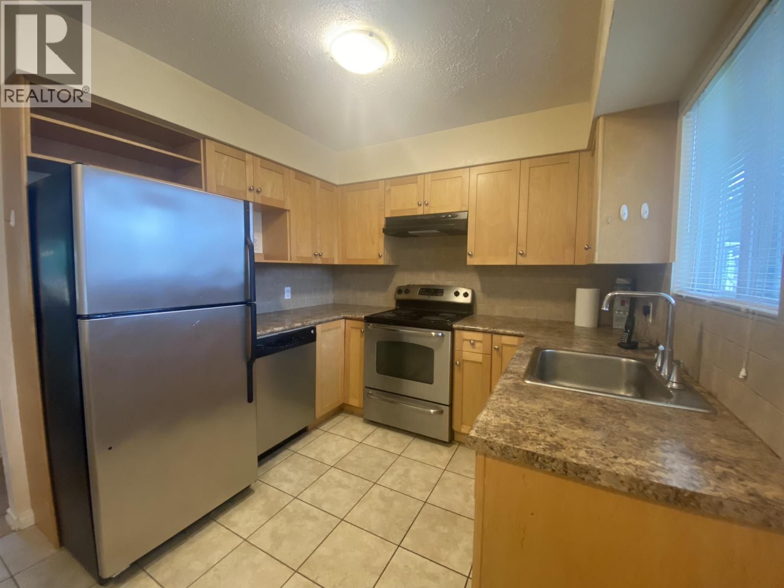 7635 10th Avenue, Burnaby, British Columbia  V3N 2S1 - Photo 16 - R3111217