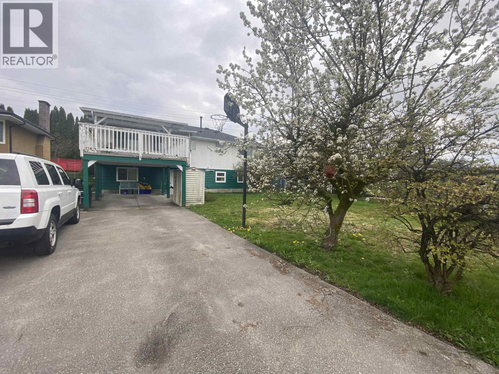 7635 10th Avenue, Burnaby, British Columbia  V3N 2S1 - Photo 9 - R3111217