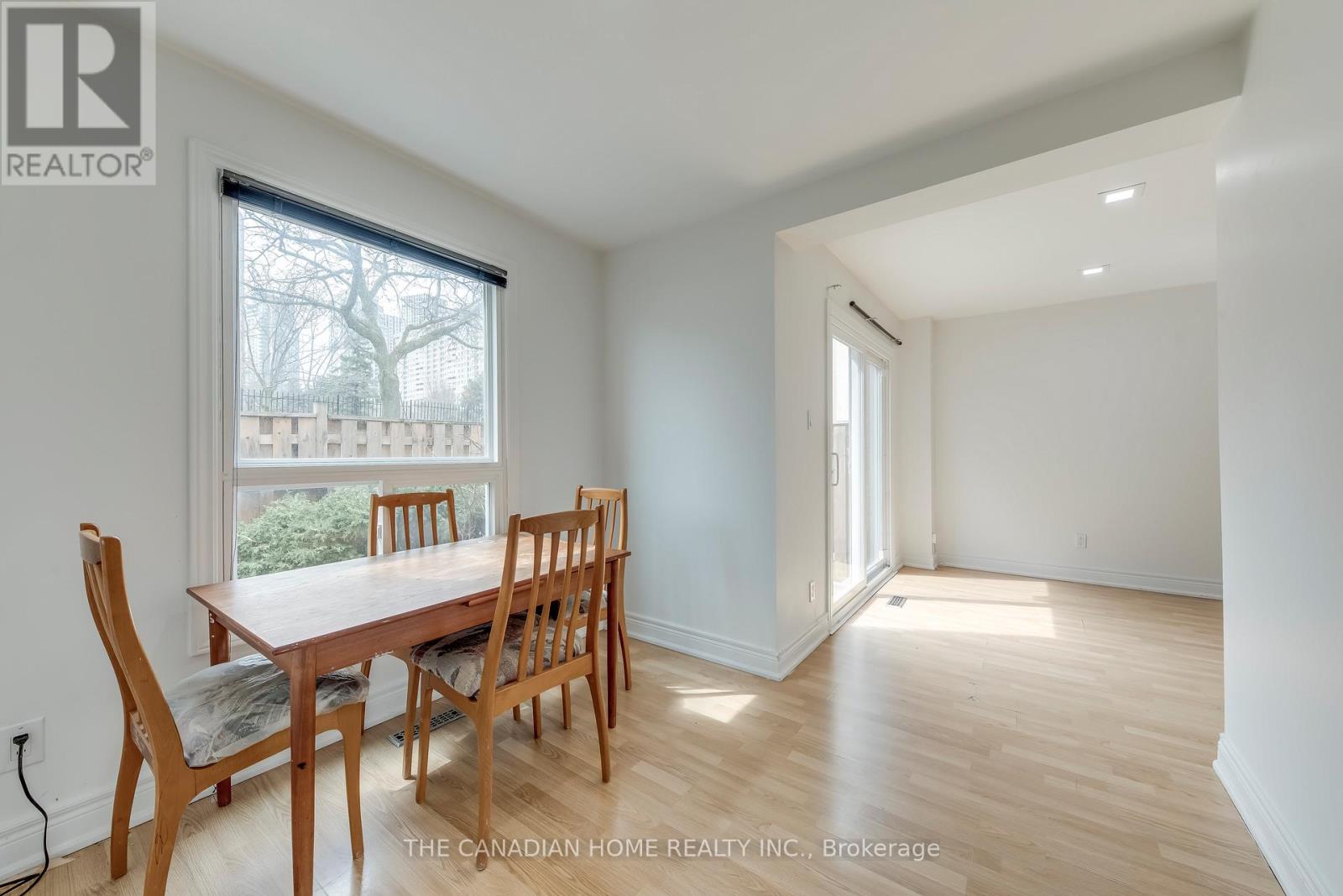 35 - 41 Mississauga Valley Boulevard E, Mississauga, Ontario  L5A 3N5 - Photo 16 - W13009672