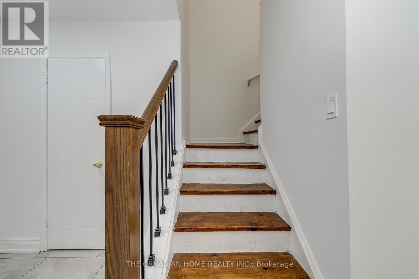 35 - 41 Mississauga Valley Boulevard E, Mississauga, Ontario  L5A 3N5 - Photo 18 - W13009672