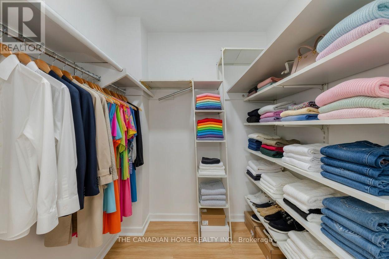 35 - 41 Mississauga Valley Boulevard E, Mississauga, Ontario  L5A 3N5 - Photo 24 - W13009672