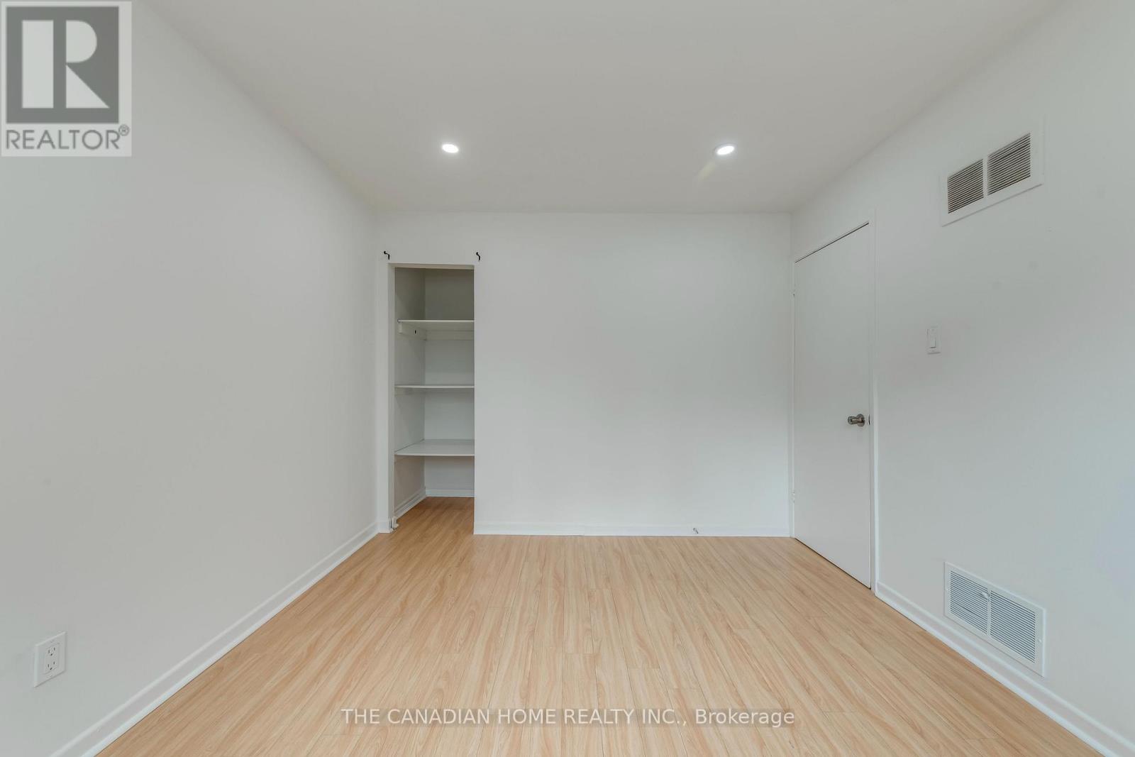 35 - 41 Mississauga Valley Boulevard E, Mississauga, Ontario  L5A 3N5 - Photo 29 - W13009672