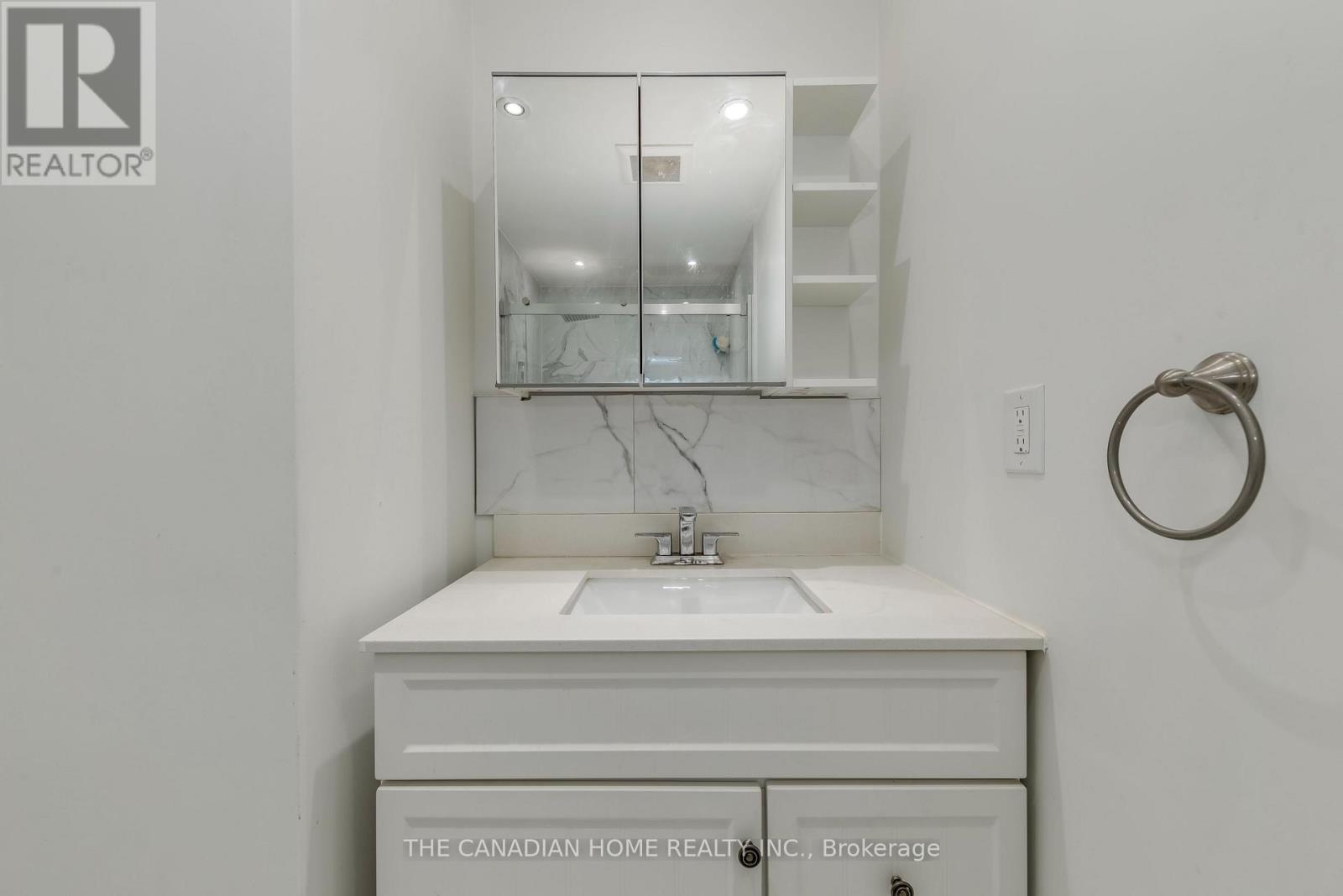 35 - 41 Mississauga Valley Boulevard E, Mississauga, Ontario  L5A 3N5 - Photo 32 - W13009672