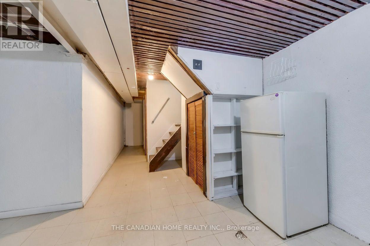 35 - 41 Mississauga Valley Boulevard E, Mississauga, Ontario  L5A 3N5 - Photo 35 - W13009672