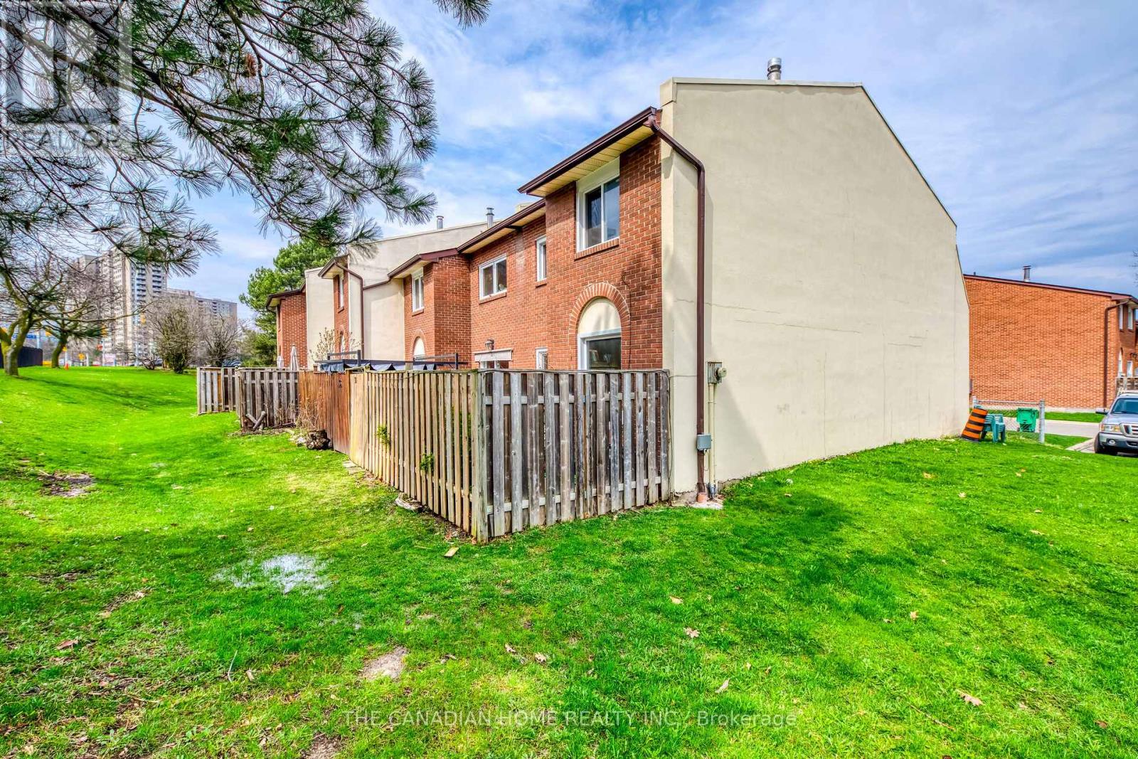 35 - 41 Mississauga Valley Boulevard E, Mississauga, Ontario  L5A 3N5 - Photo 45 - W13009672