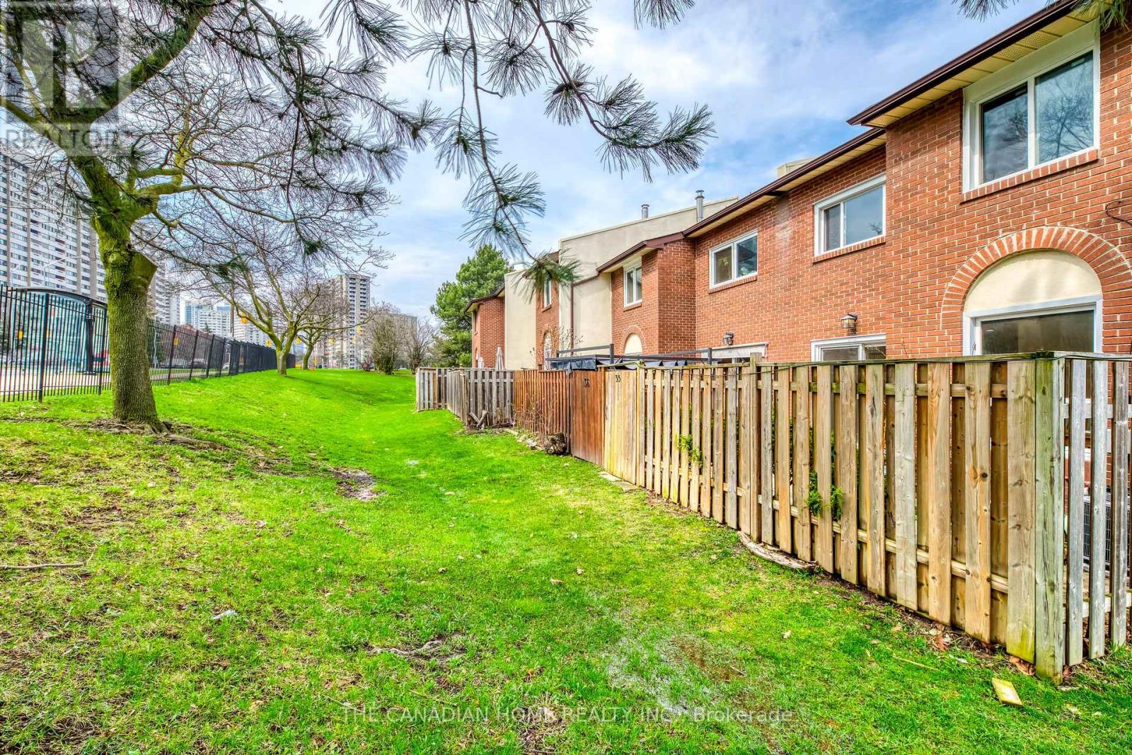 35 - 41 Mississauga Valley Boulevard E, Mississauga, Ontario  L5A 3N5 - Photo 46 - W13009672