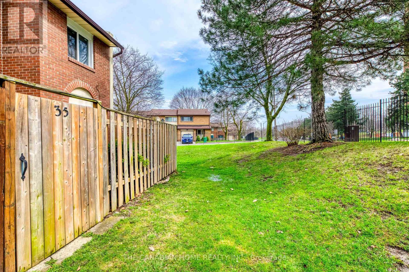 35 - 41 Mississauga Valley Boulevard E, Mississauga, Ontario  L5A 3N5 - Photo 47 - W13009672