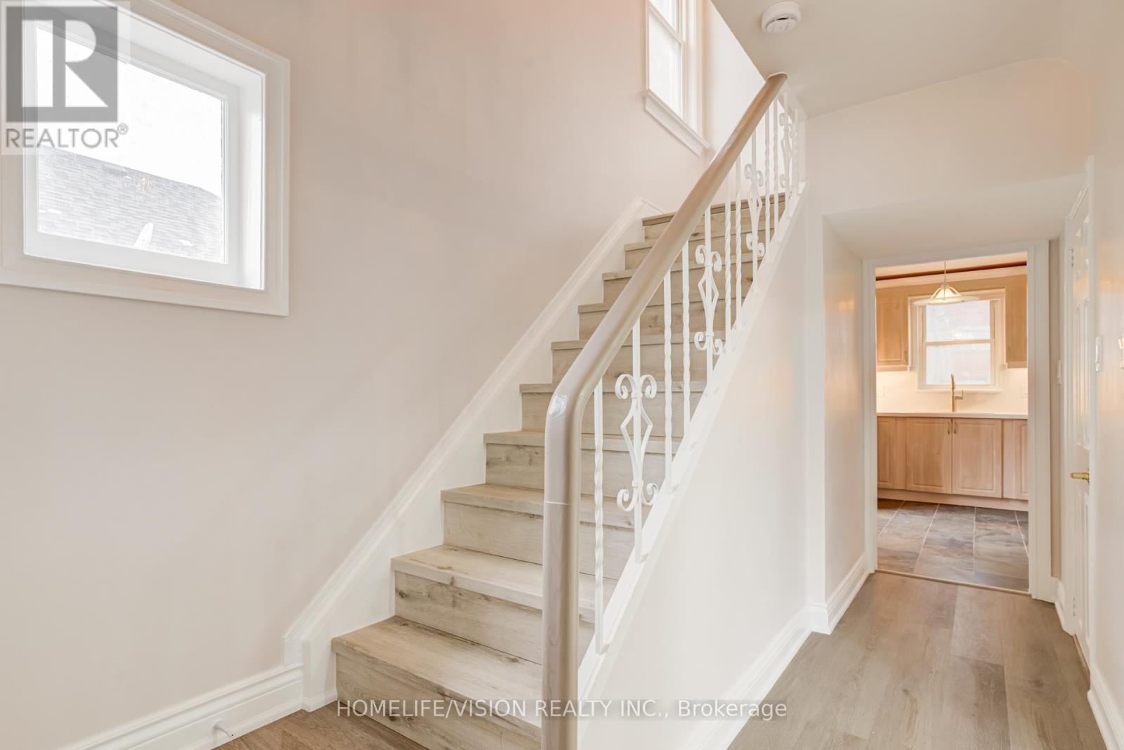 26 Miles Road, Toronto, Ontario  M8V 1V3 - Photo 14 - W13009674