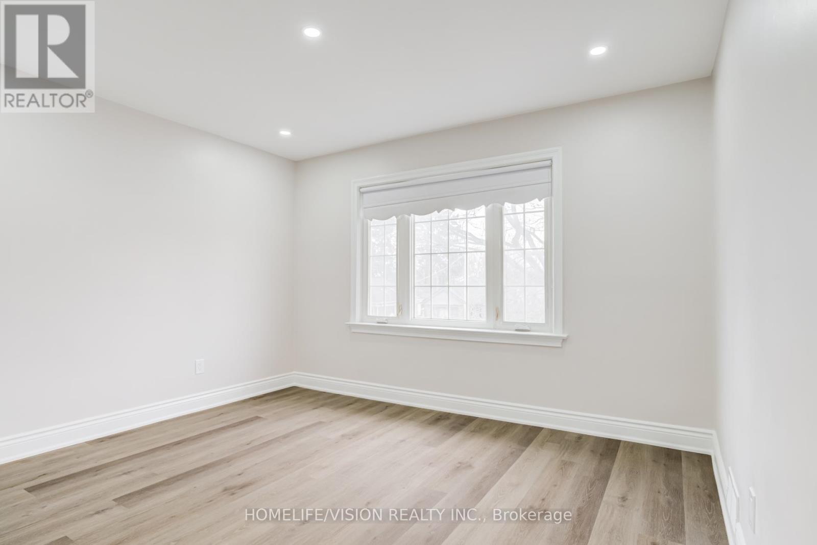 26 Miles Road, Toronto, Ontario  M8V 1V3 - Photo 16 - W13009674