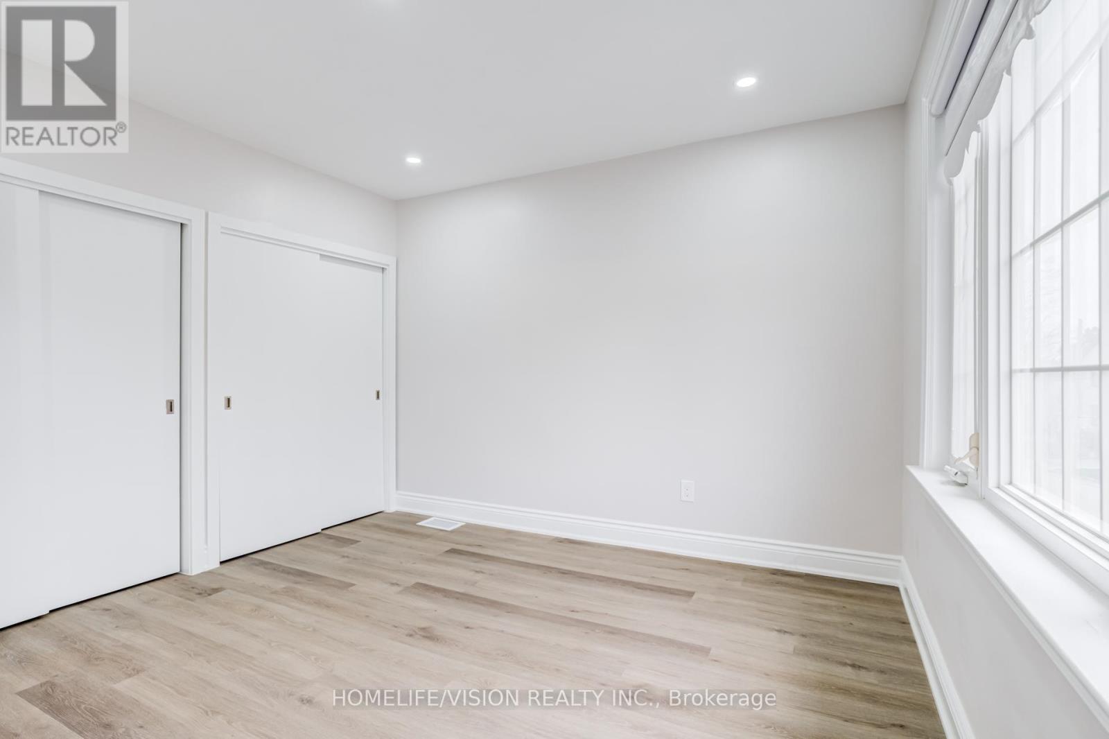 26 Miles Road, Toronto, Ontario  M8V 1V3 - Photo 17 - W13009674