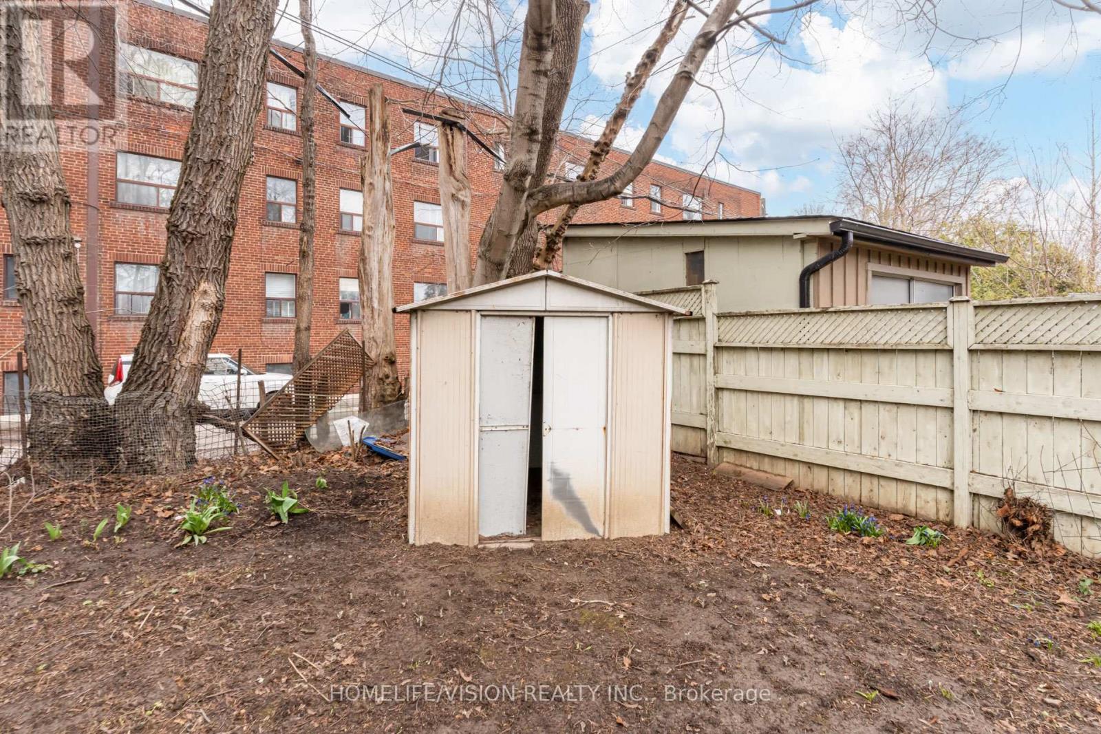 26 Miles Road, Toronto, Ontario  M8V 1V3 - Photo 40 - W13009674