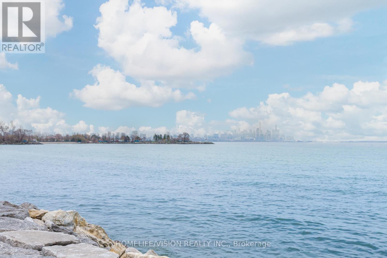 26 Miles Road, Toronto, Ontario  M8V 1V3 - Photo 46 - W13009674