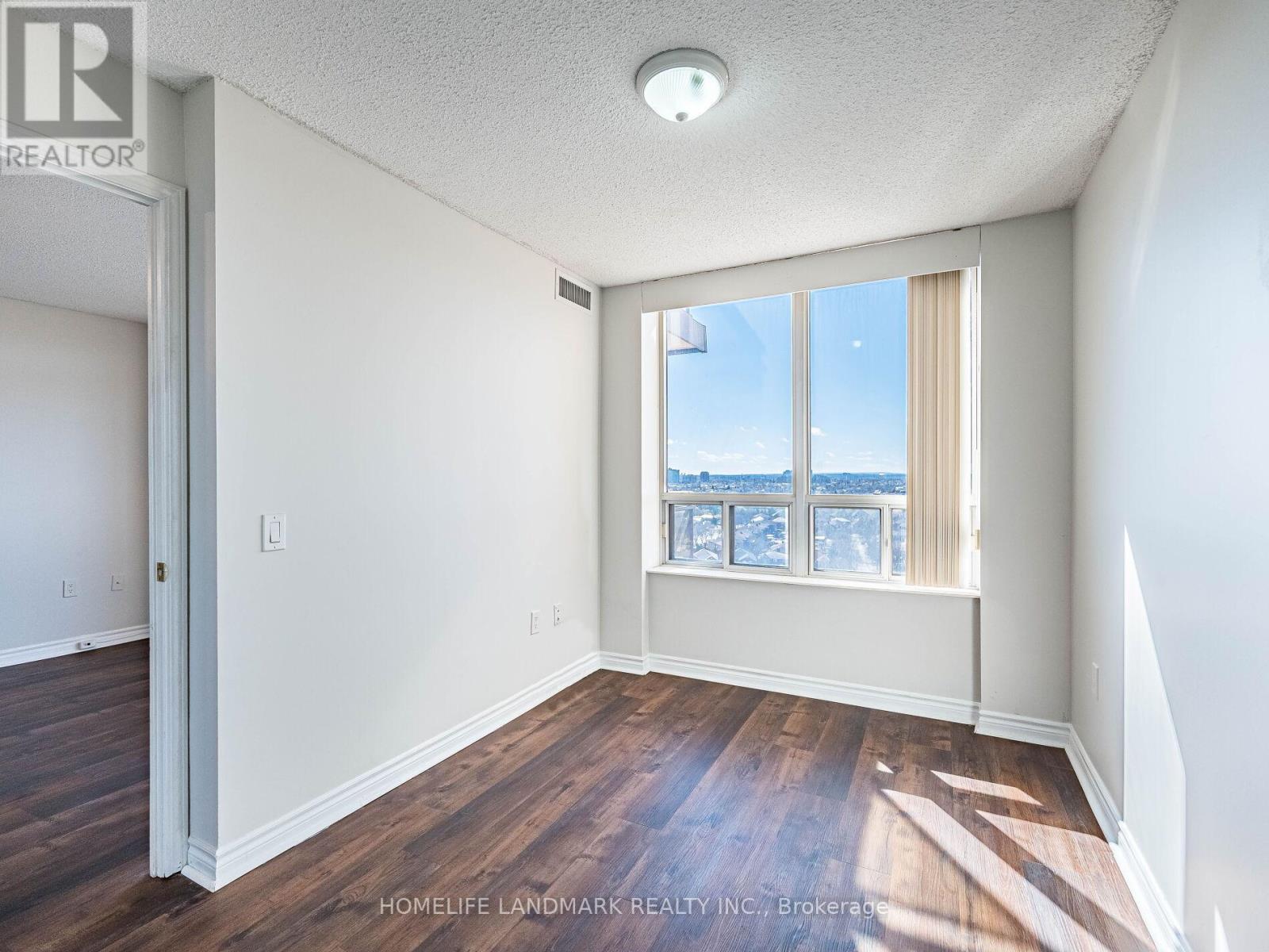 1210 - 55 Strathaven Drive, Mississauga, Ontario  L5R 4G9 - Photo 12 - W13009696