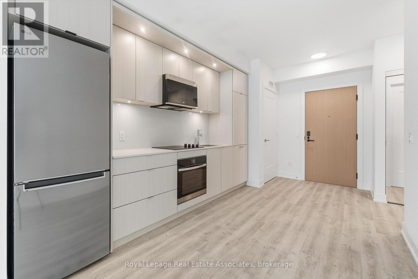 315 - 25 Cordova Avenue, Toronto, Ontario  M9A 0E5 - Photo 4 - W13009764