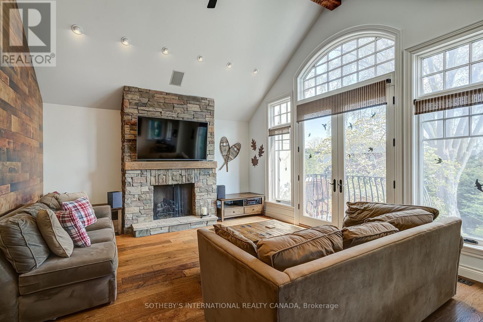 31 Maple Avenue N, Mississauga, Ontario  L5H 2R9 - Photo 24 - W13009768