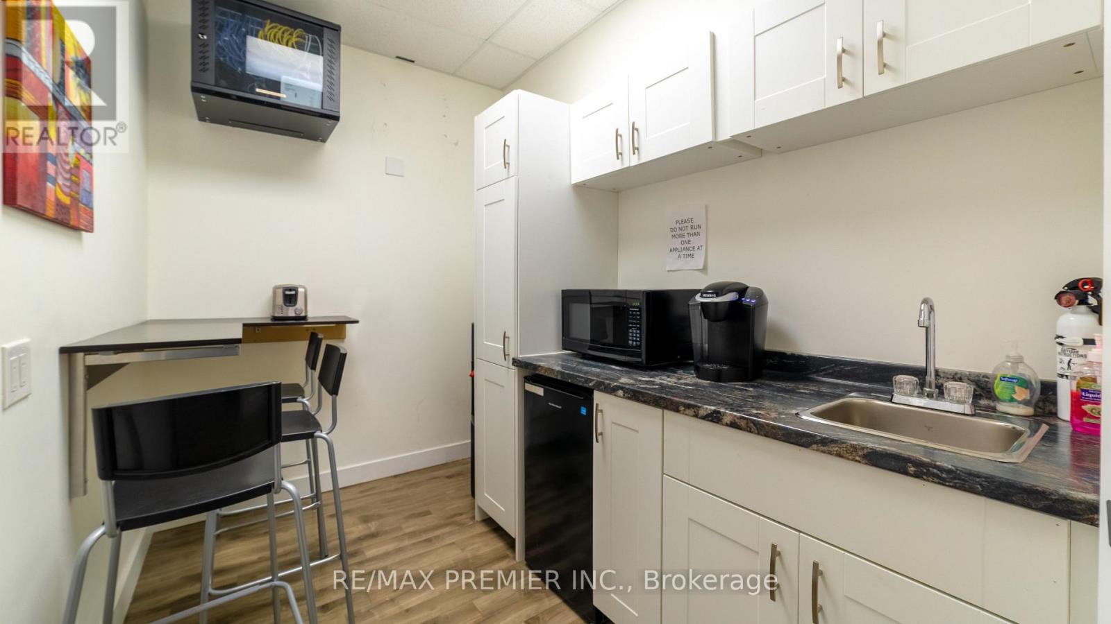 28-305 - 28 Village Centre Place, Mississauga, Ontario  L4Z 1V9 - Photo 4 - W13009770