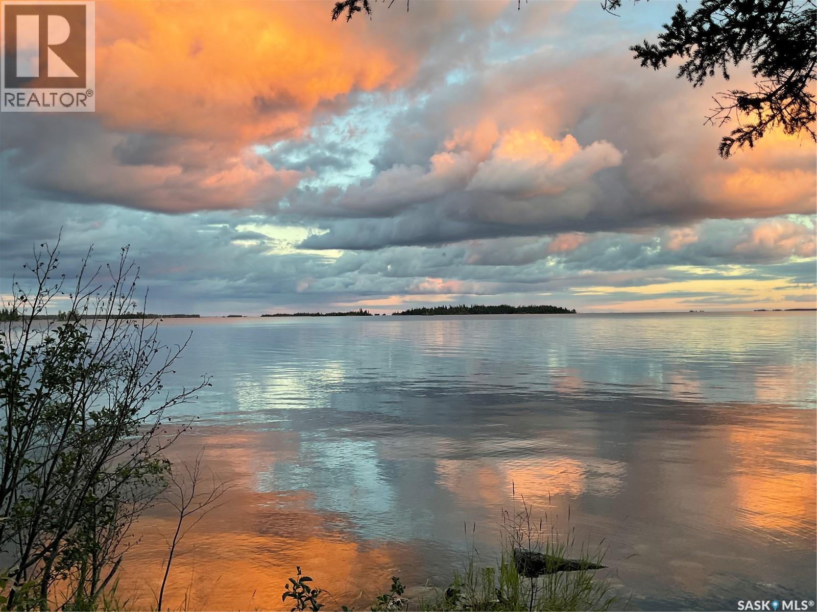 Freeman Island Leased Lot, Lac La Ronge Provincial Park, Saskatchewan  S0J 1L0 - Photo 3 - SK033171