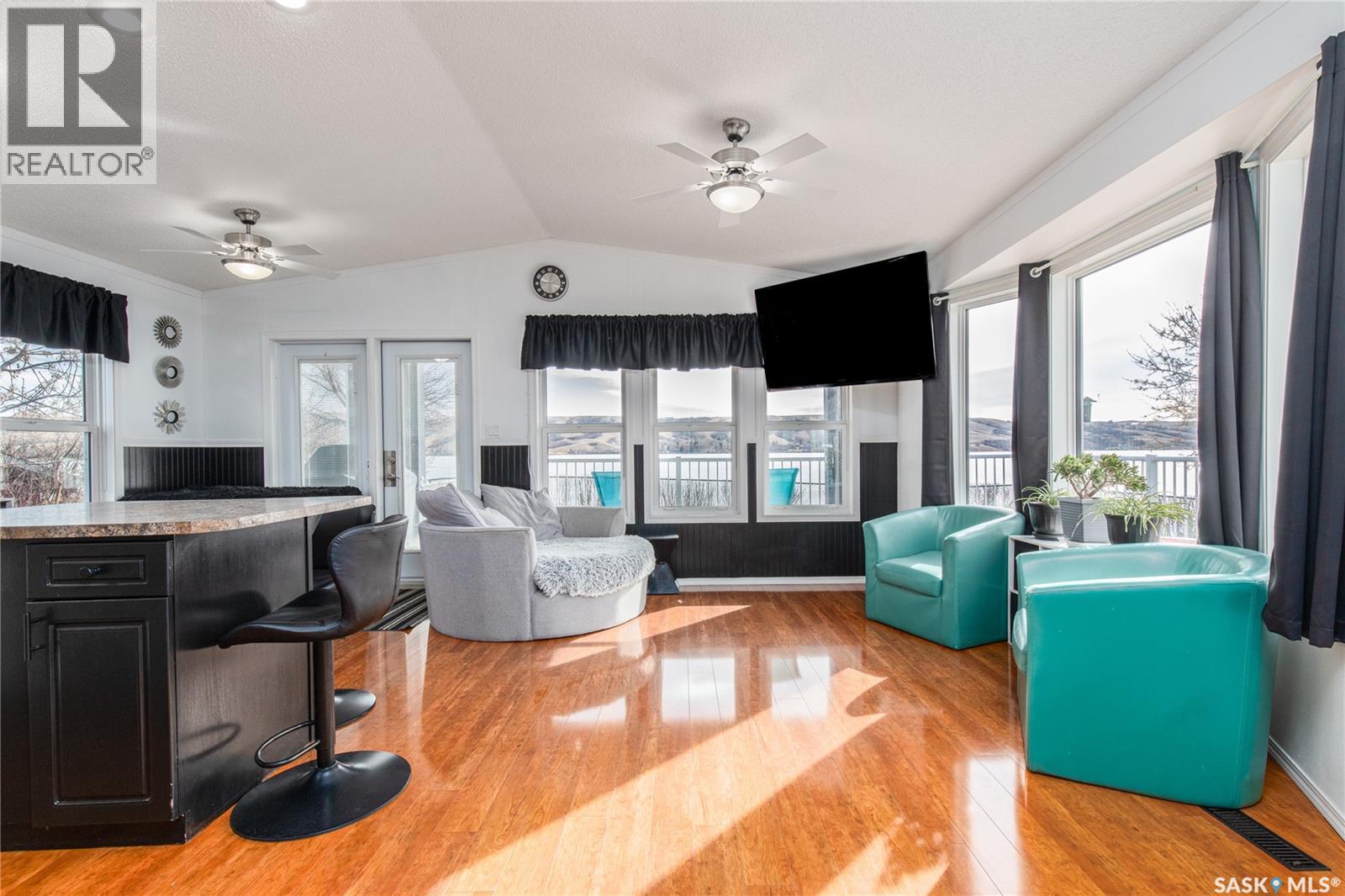 130 Marine Drive, South Lake, Saskatchewan  S0G 4C0 - Photo 5 - SK033141