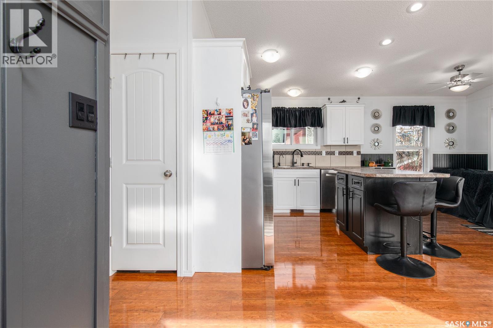 130 Marine Drive, South Lake, Saskatchewan  S0G 4C0 - Photo 7 - SK033141