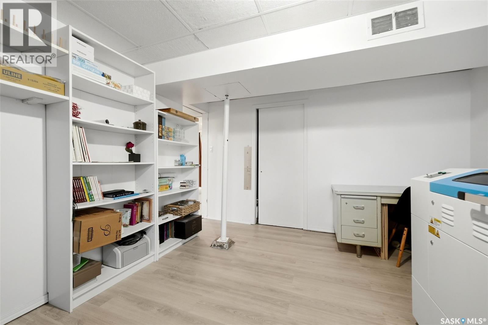 115 Knowles Crescent, Regina, Saskatchewan  S4S 4P3 - Photo 24 - SK033124