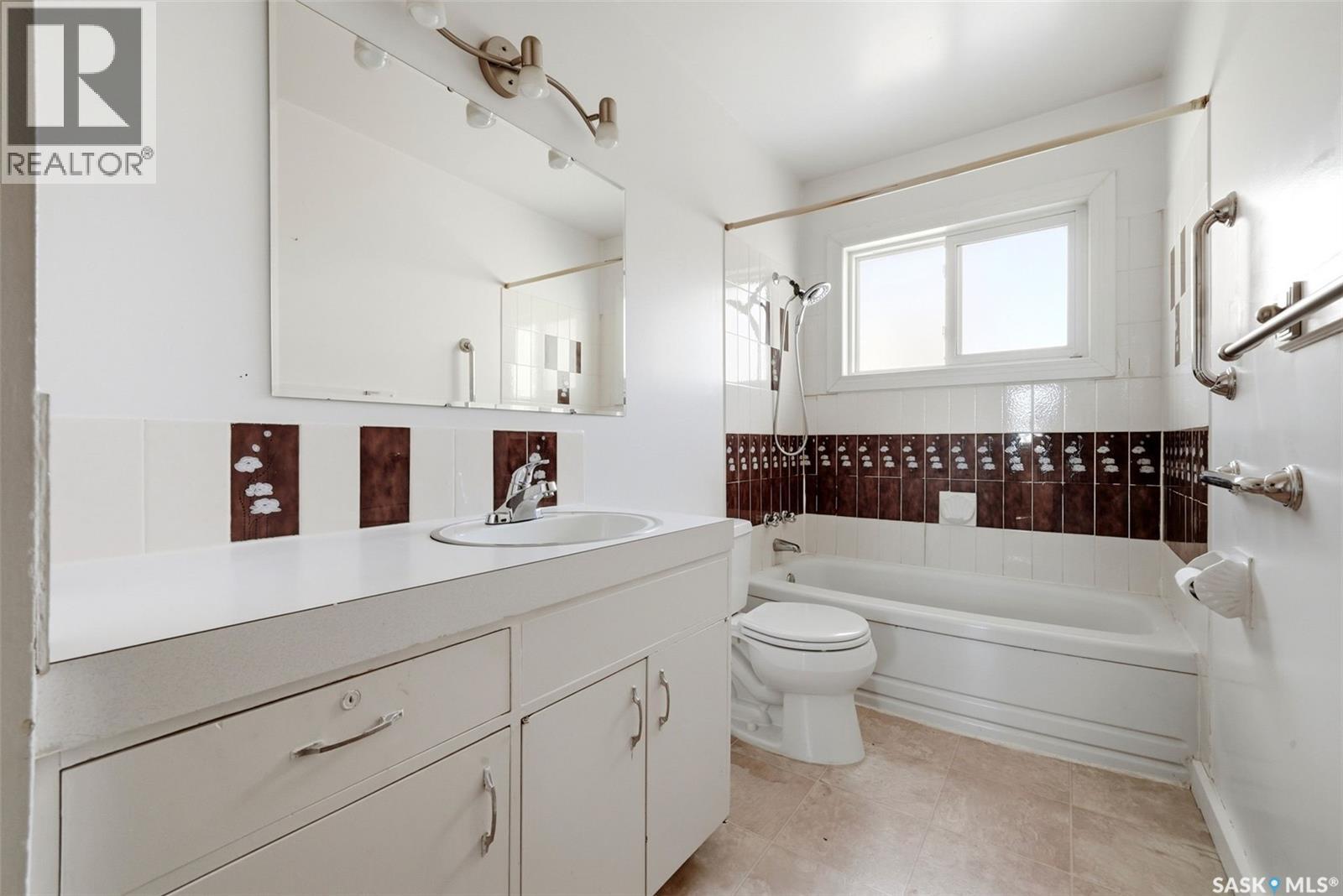 504 Shannon Road, Regina, Saskatchewan  S4S 5J5 - Photo 15 - SK033111