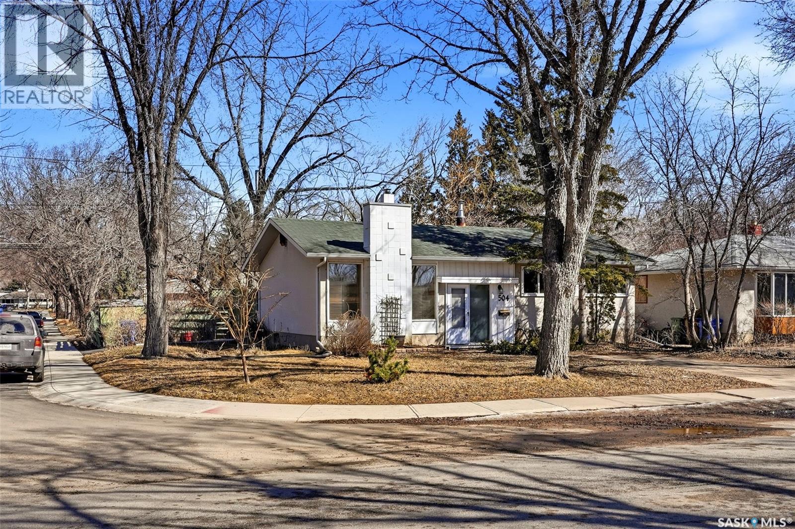 504 Shannon Road, Regina, Saskatchewan  S4S 5J5 - Photo 3 - SK033111