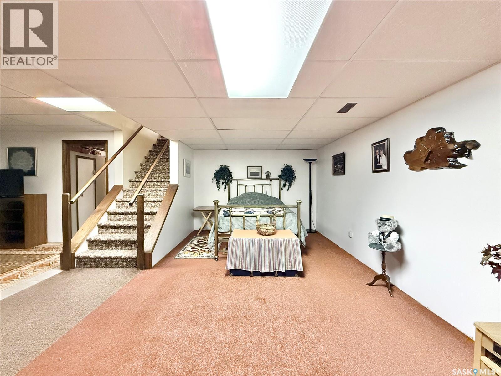 329 Douglass Street, Outlook, Saskatchewan  S0L 2N0 - Photo 28 - SK033110