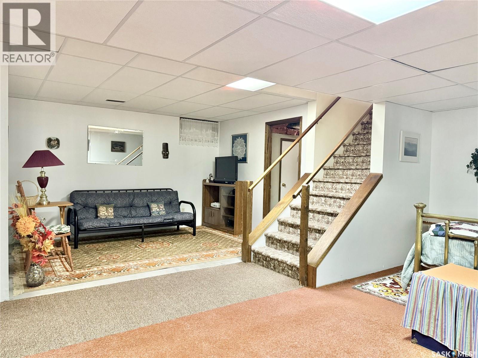 329 Douglass Street, Outlook, Saskatchewan  S0L 2N0 - Photo 30 - SK033110