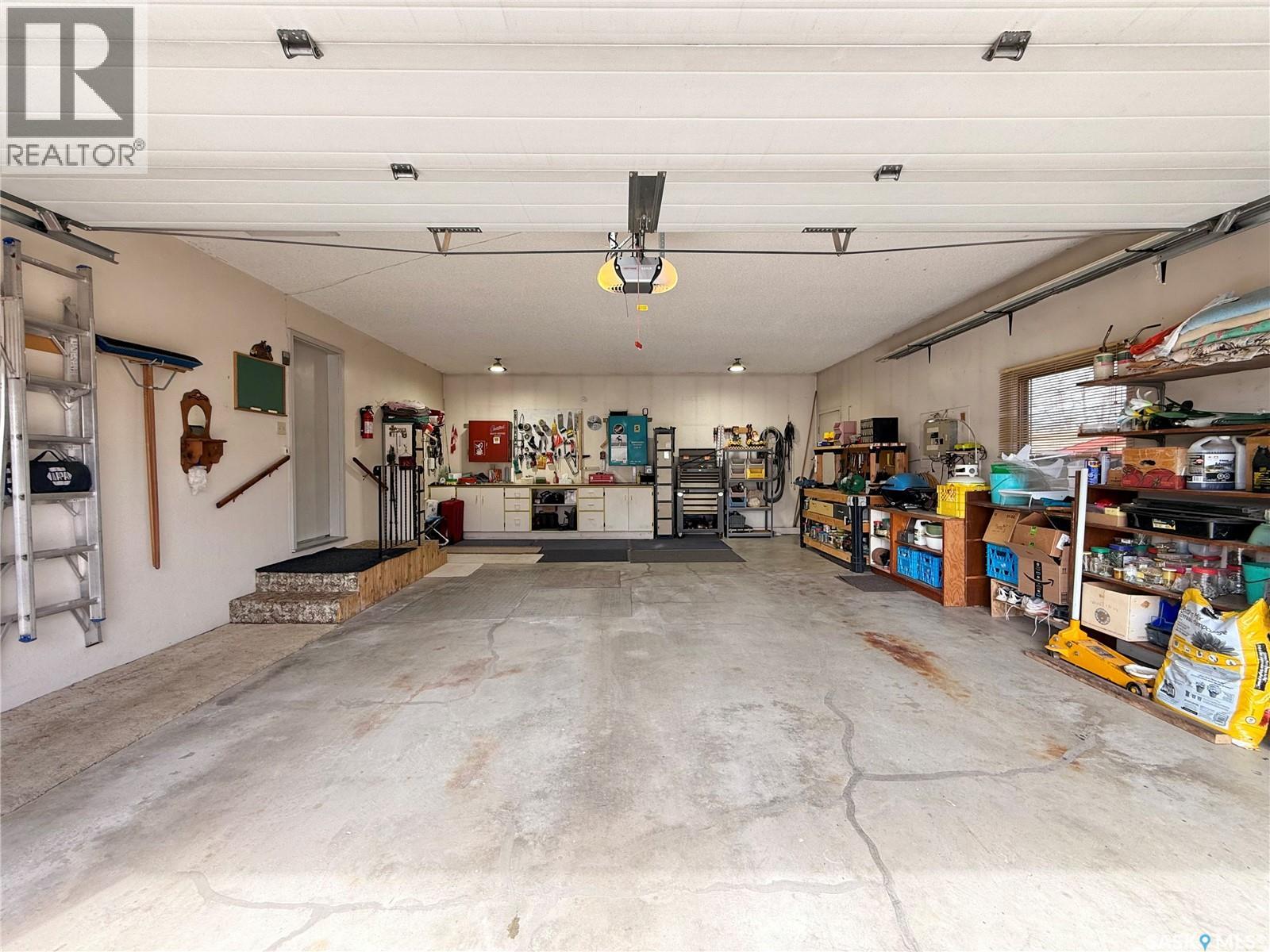 329 Douglass Street, Outlook, Saskatchewan  S0L 2N0 - Photo 40 - SK033110