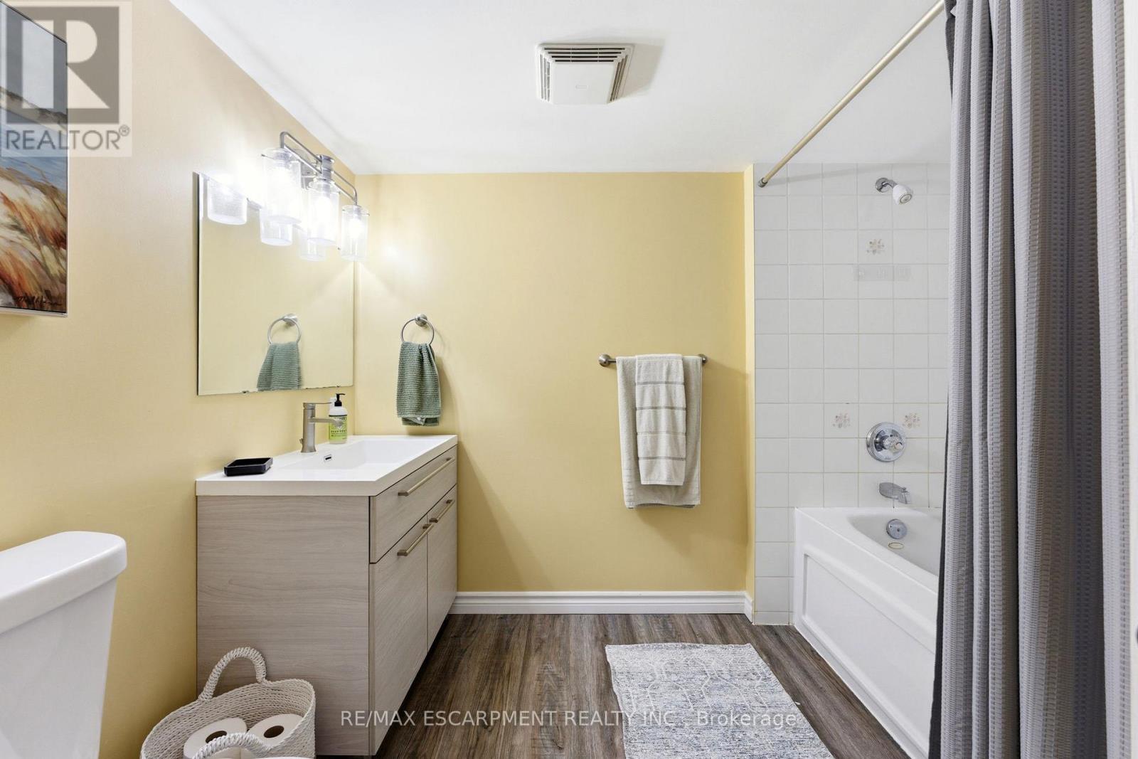 55 Anastasia Crescent, Brantford, Ontario  N3P 2A9 - Photo 14 - X13009718