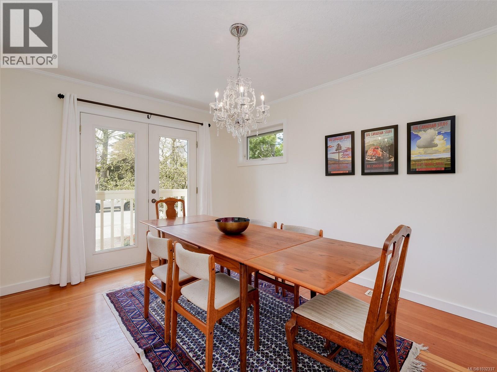 945 Falkland Rd, Oak Bay, British Columbia  V8S 4M1 - Photo 5 - 1032337