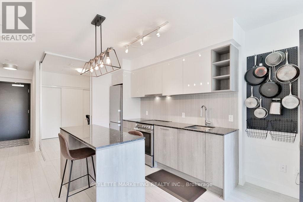 659 - 31 Tippett Road, Toronto, Ontario  M3H 0C8 - Photo 15 - C13007908