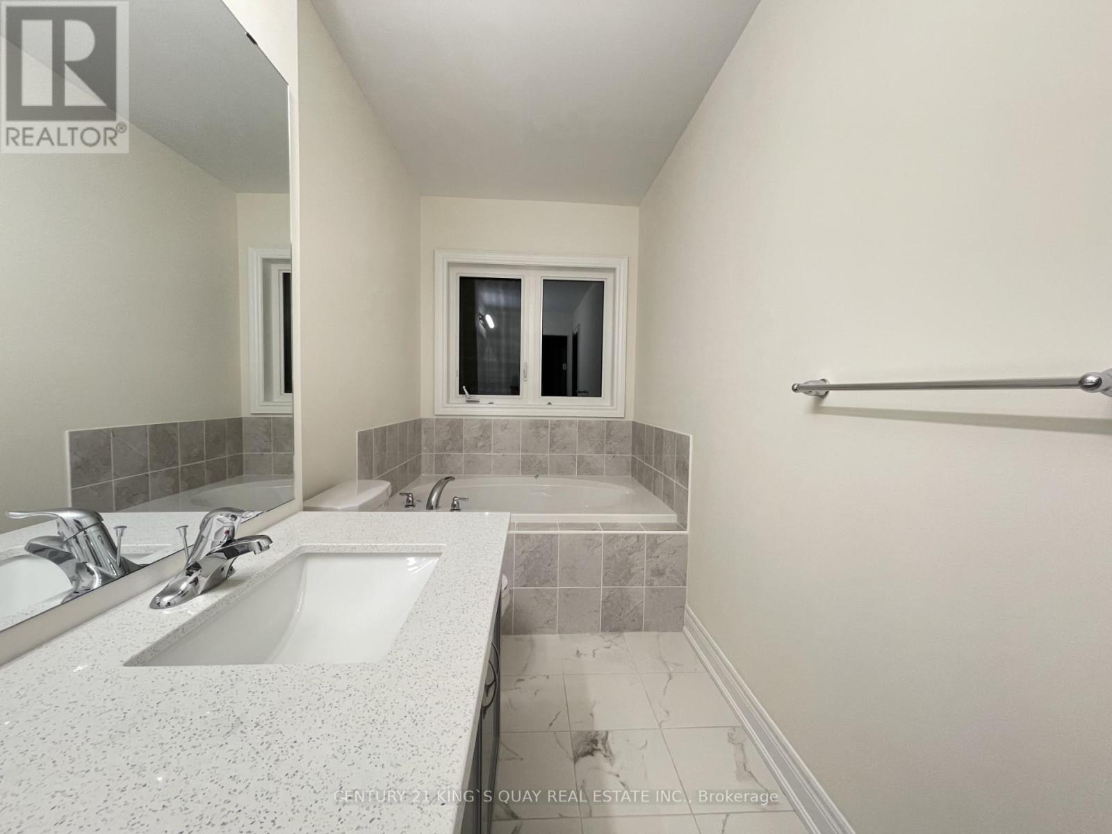 27 Thomas Hope Lane, Markham, Ontario  L3S 0E9 - Photo 19 - N12835752