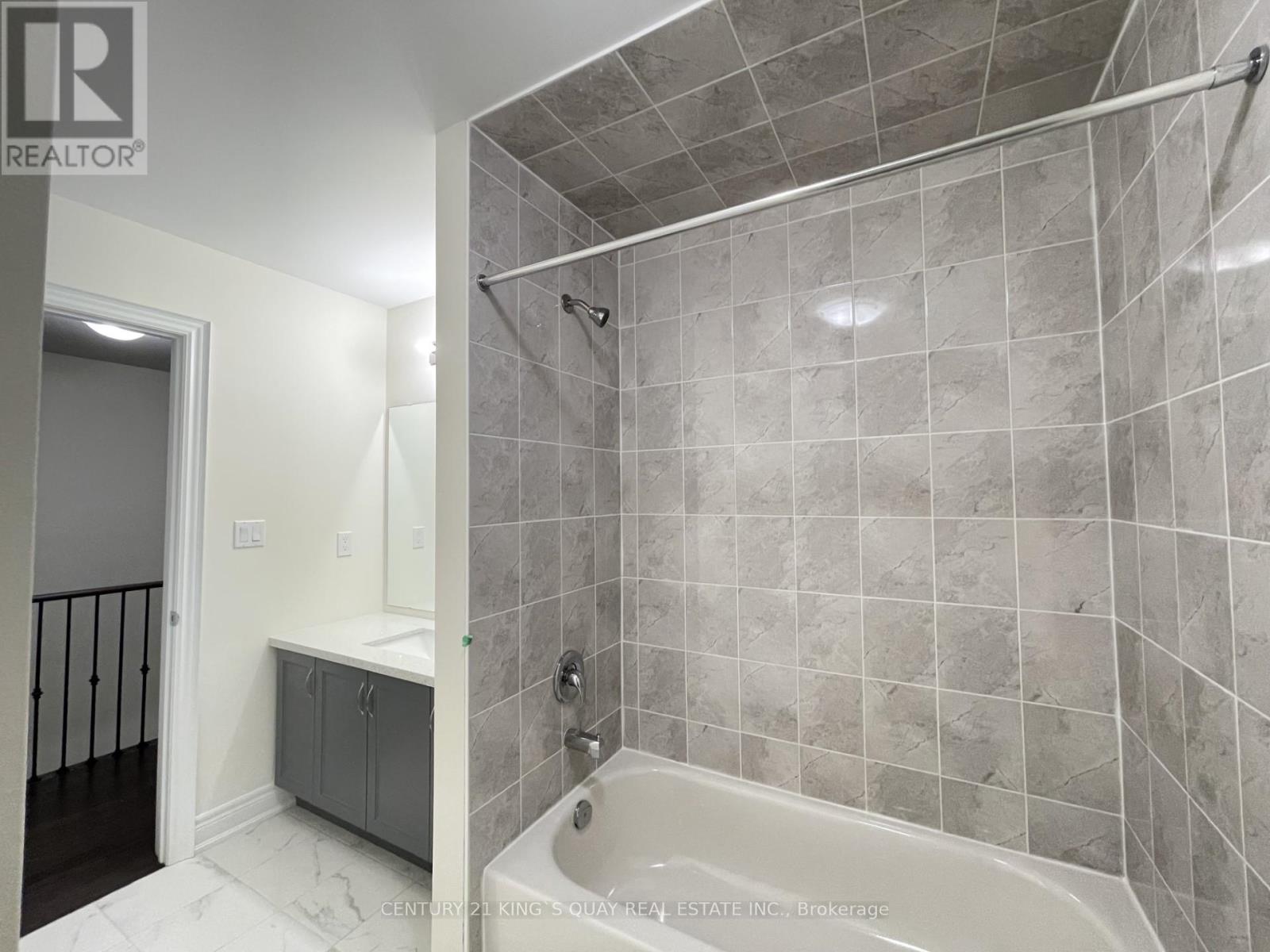 27 Thomas Hope Lane, Markham, Ontario  L3S 0E9 - Photo 23 - N12835752