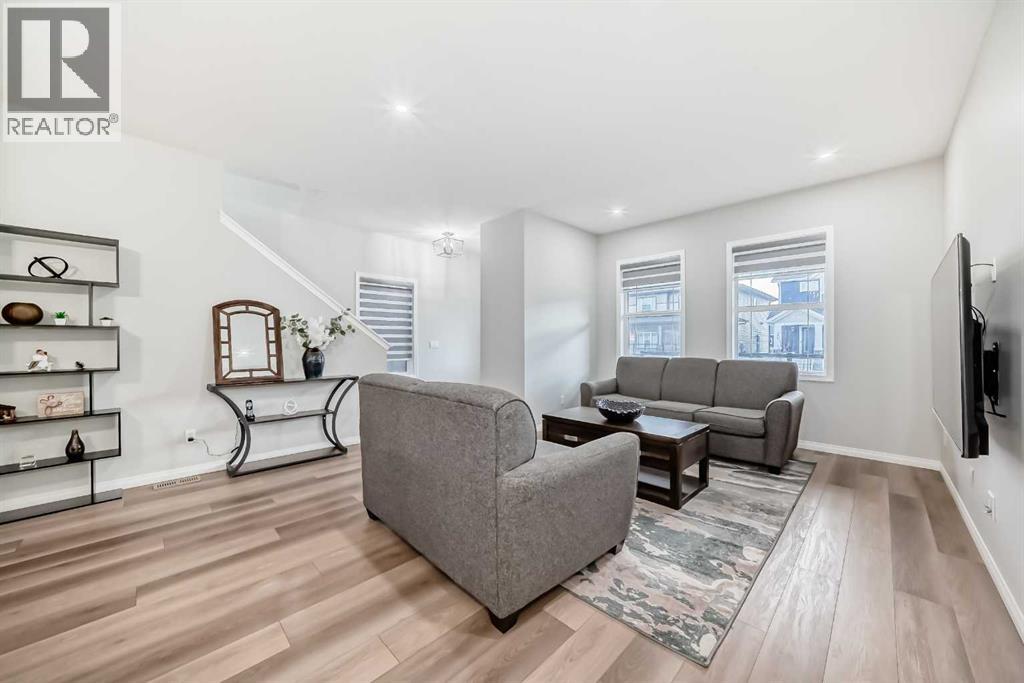 246 Midgrove Mews Sw, Airdrie, Alberta  T4B 5K8 - Photo 7 - A2300657