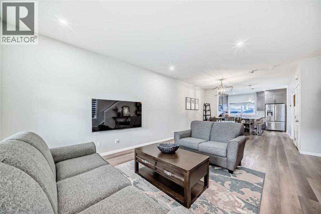 246 Midgrove Mews Sw, Airdrie, Alberta  T4B 5K8 - Photo 9 - A2300657