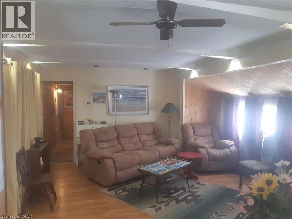 18 Sutton Drive, Goderich, Ontario  N7A 3Y3 - Photo 4 - 40772813