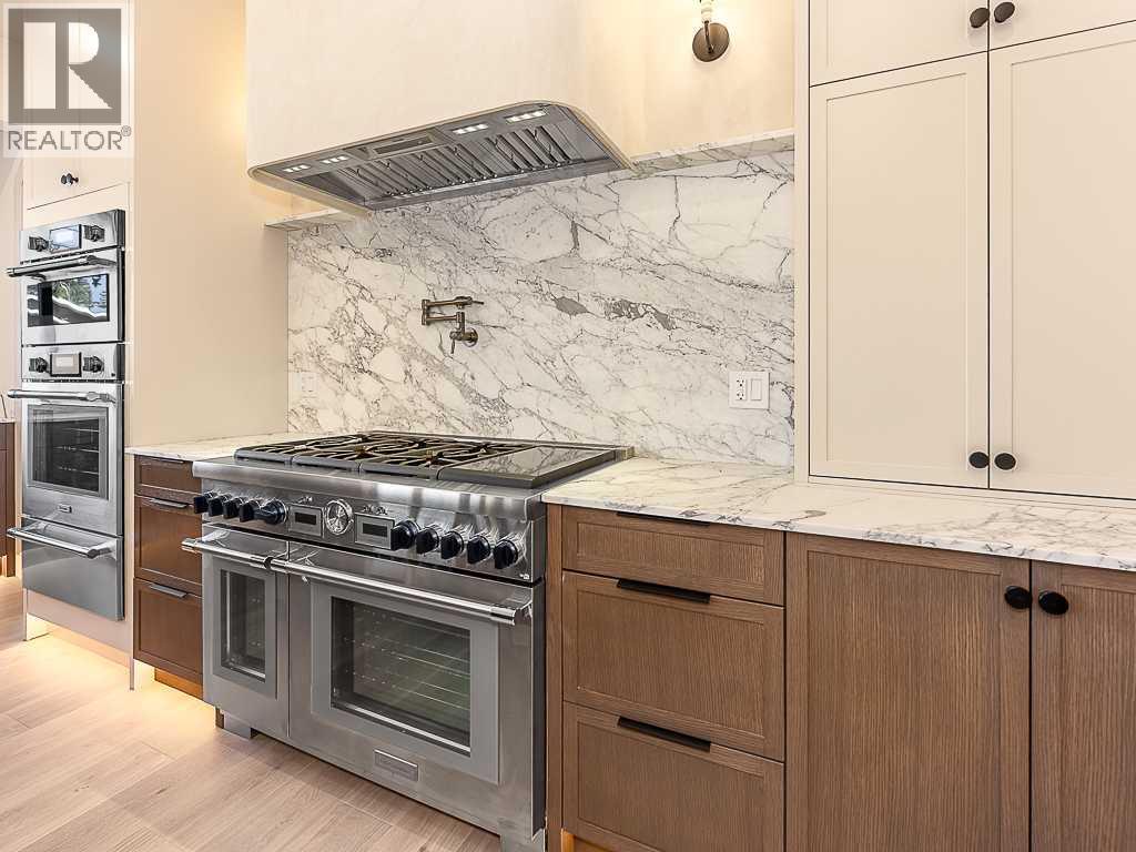 15 42 Street Sw, Calgary, Alberta  T3C 1Y2 - Photo 8 - A2276766