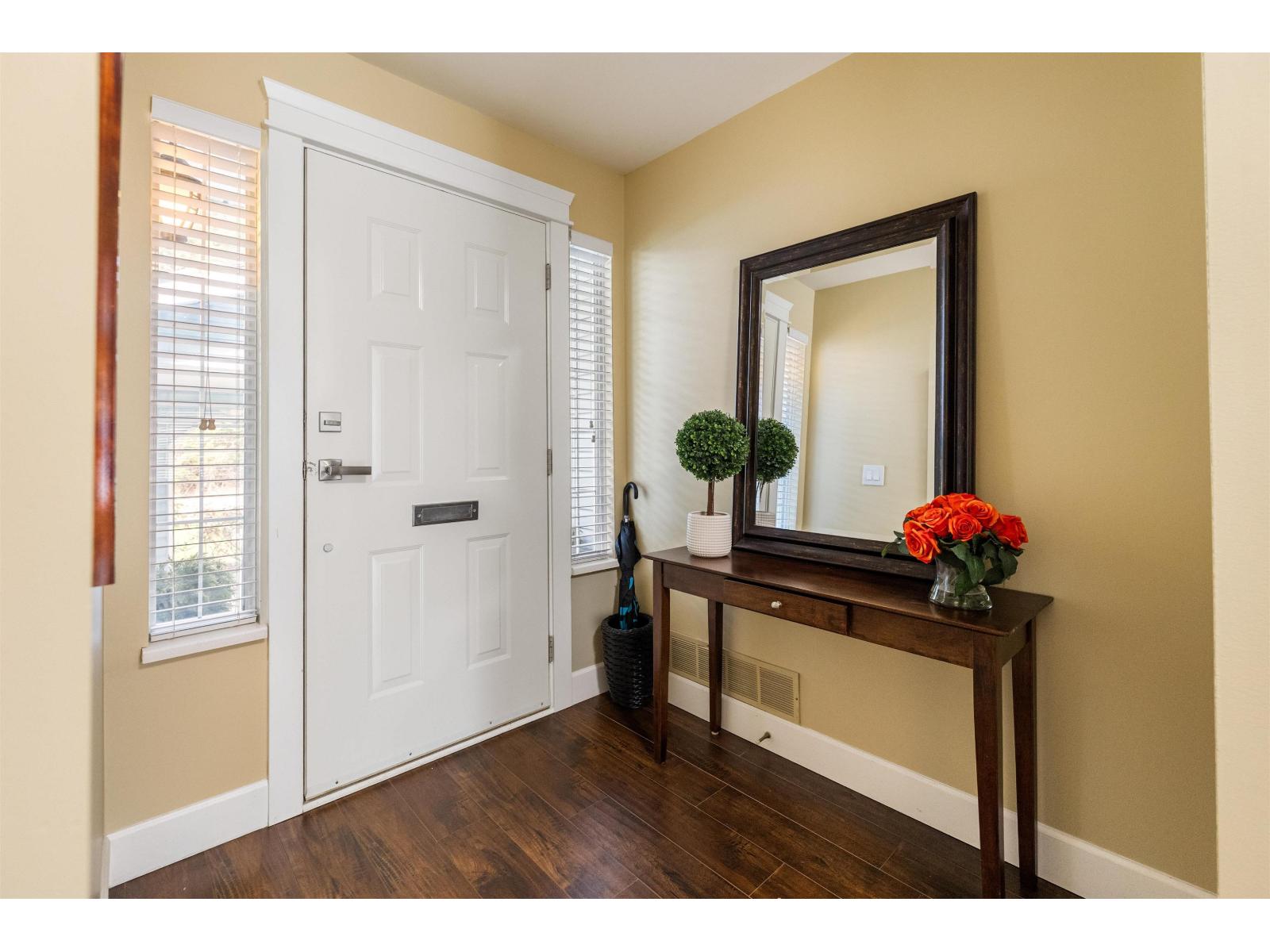 14316 92 Avenue, Surrey, British Columbia  V3V 1J6 - Photo 2 - R3103262