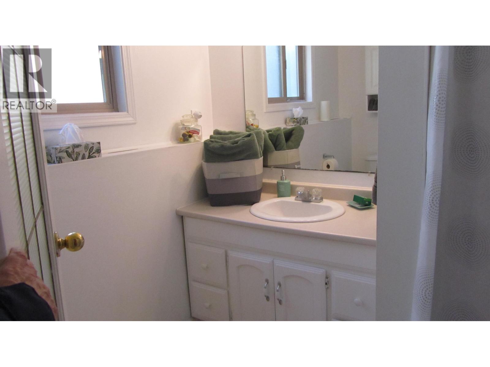 4827 Kitwanga Drive, 108 Mile Ranch, British Columbia  V0K 2Z0 - Photo 19 - R3107301