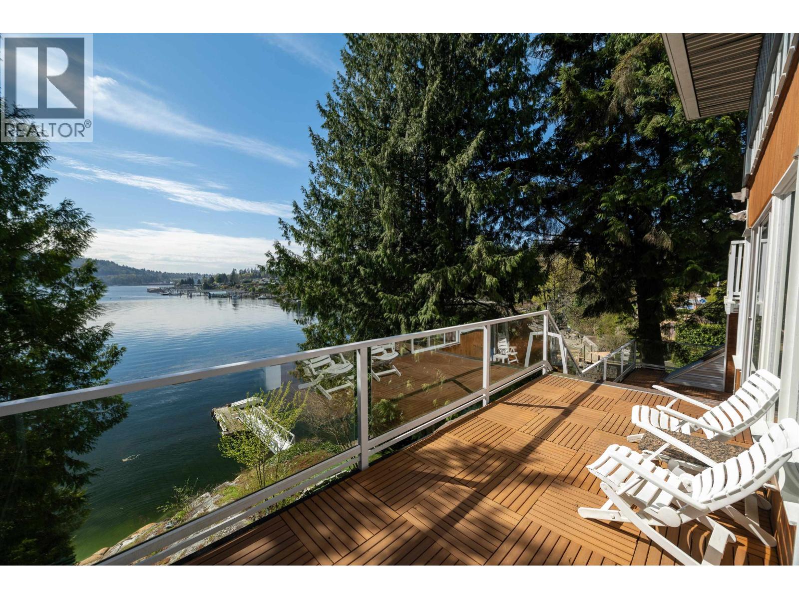 4515 Stonehaven Avenue, North Vancouver, British Columbia  V7G 1E7 - Photo 36 - R3112021