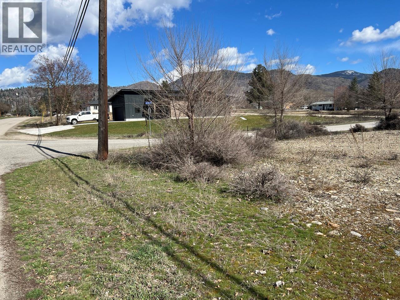 19th Street, Grand Forks, British Columbia  V0H 1H0 - Photo 8 - 10383847